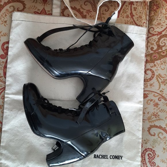 RACHEL COMEY BLACK PATENT LEATHER LACE-UP BOOTS - Picture 9 of 9